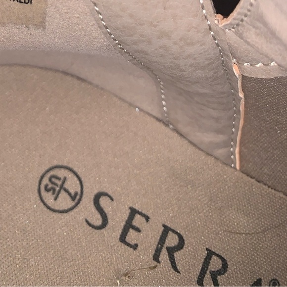 Women's Taupe Side Cut Ankle Back Zipper Boots, Size 7, EUC - Picture 7 of 7